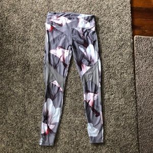 Fabletics Pattern Leggings with Mesh